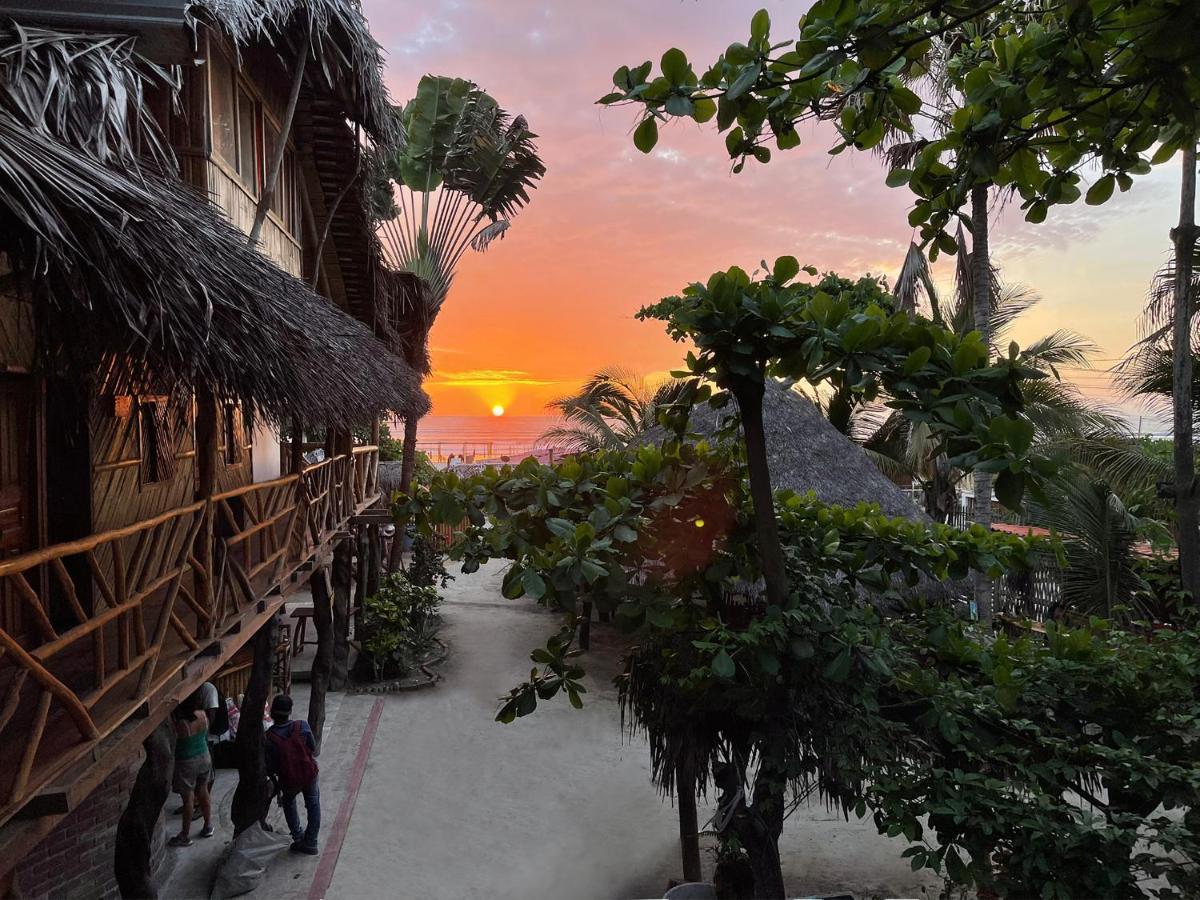Hostal Olmito Canoa Extérieur photo